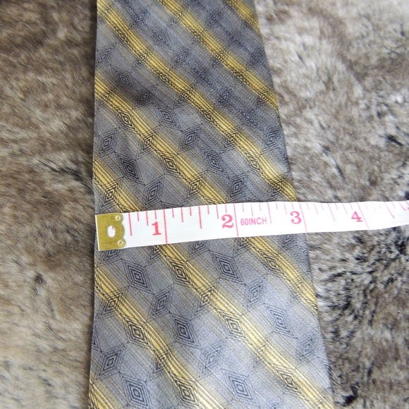 DKNY Silk Tie - Picture 4 of 4
