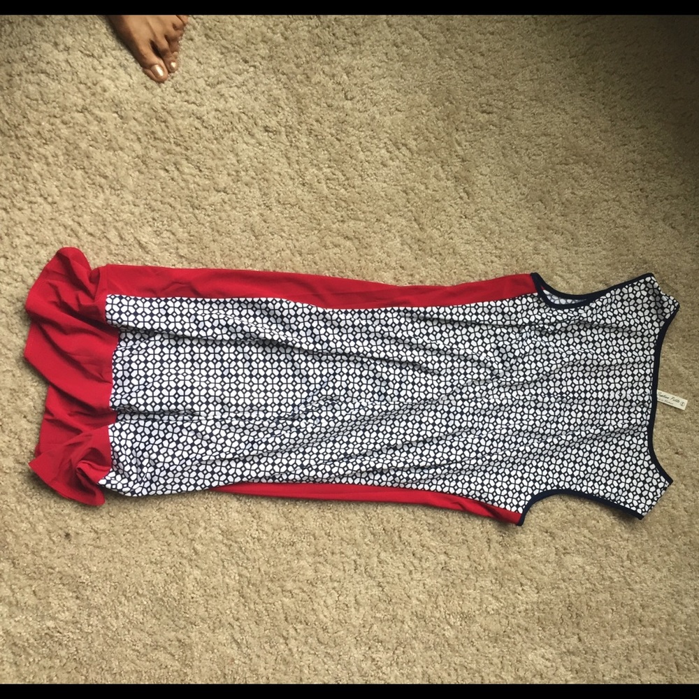 Fun Dress - Picture 3 of 3