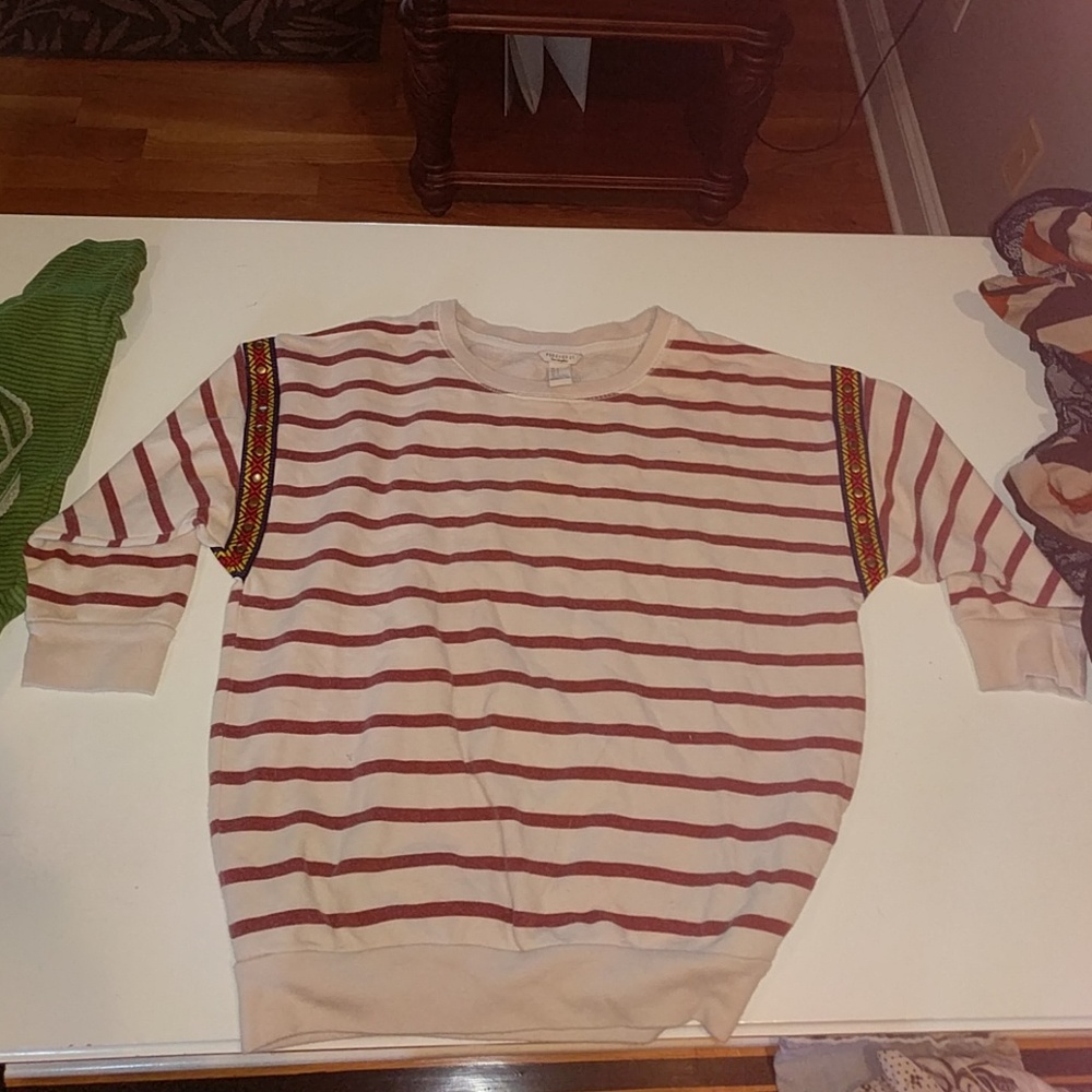 Forever21 sweatshirt