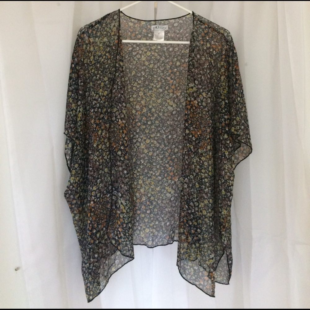 NWOT Floral Cover Up, Size SM
