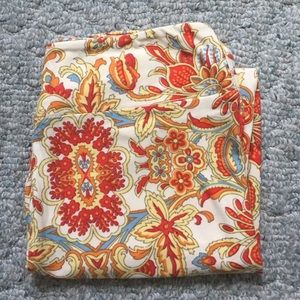 RARE! NWOT Lularoe OS Leggings Cream Paisley