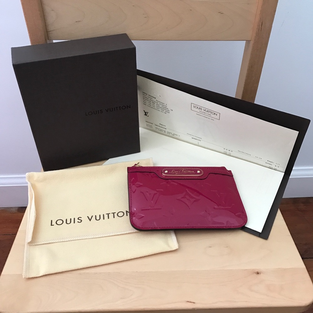 *SOLD*Louis Vuitton Vernis Key Cles - Picture 1 of 8