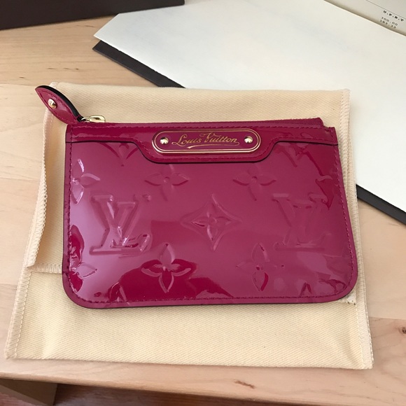 *SOLD*Louis Vuitton Vernis Key Cles - Picture 2 of 8