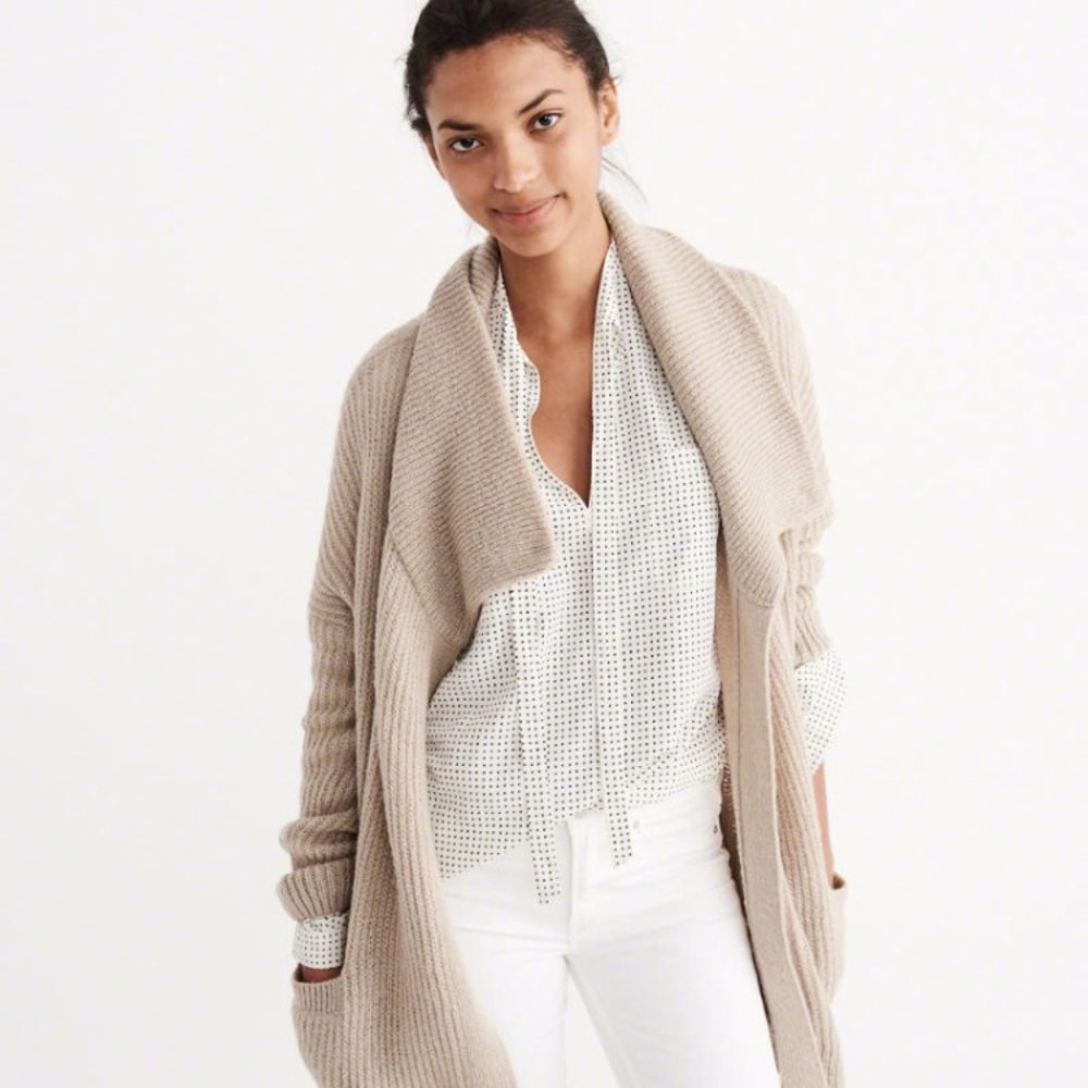 Abercrombie & Fitch cardigan