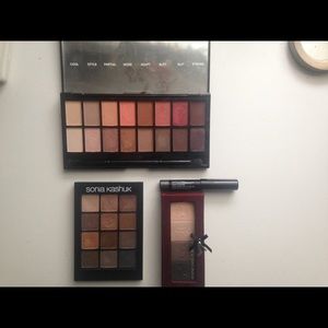 Drugstore eyeshadow lot