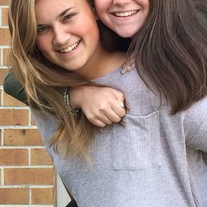 Meet your Posher, Shelby