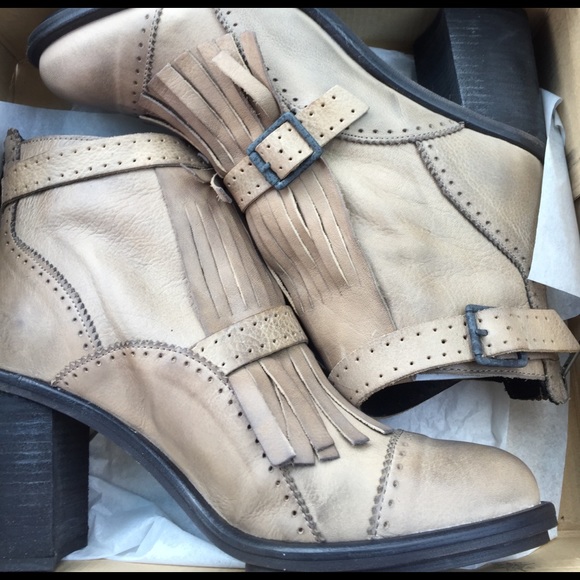 READ1st* LAST PAIR FIRM 🎉Free people booties - Picture 6 of 7