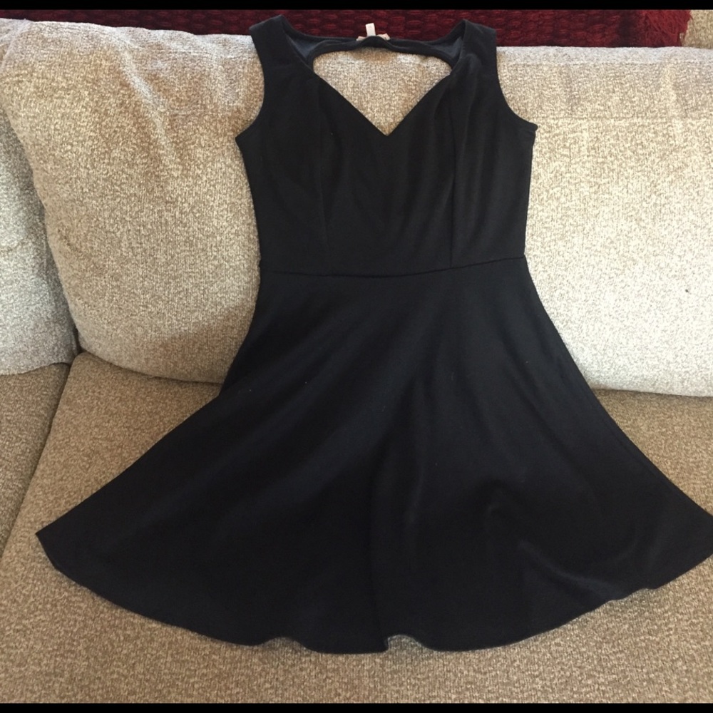 ☀️🌞little black dress from PAC sun.🌞☀️