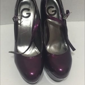 'G by "Guess"' dark purple, shiny pump heels