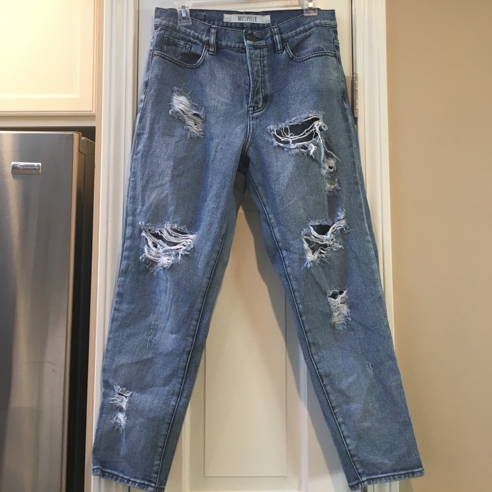 Ripped Boyfriend Jeans