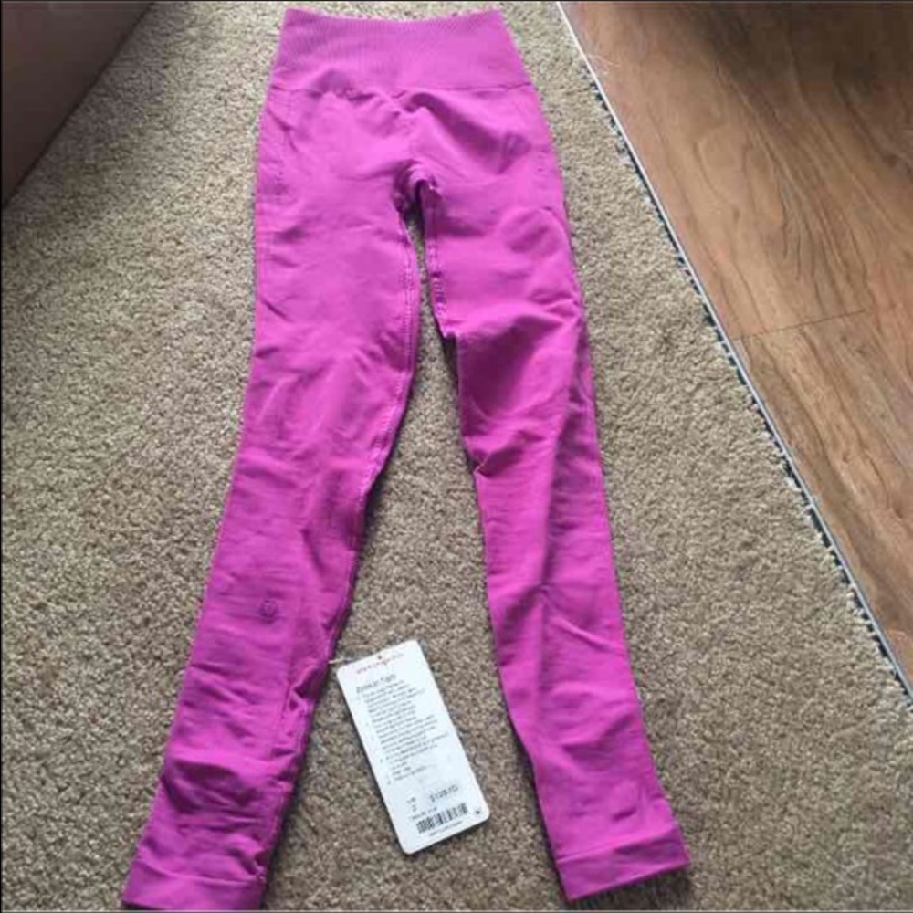 Lululemon- zone in tight pants, size2