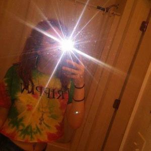 Meet your Posher, Alexis