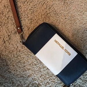 Michael Kors Wristlet