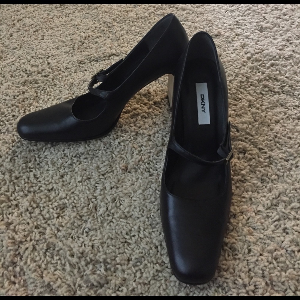 Lovely DKNY Heels