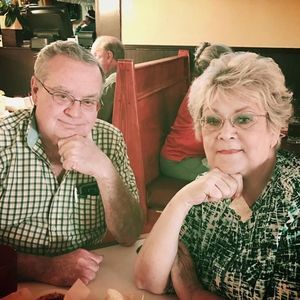 Meet your Posher, Sharon