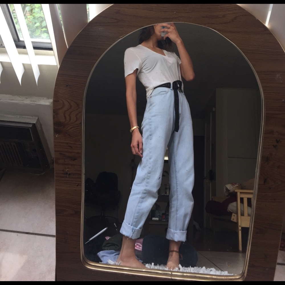 EQUIPMENT 100% SILK White top