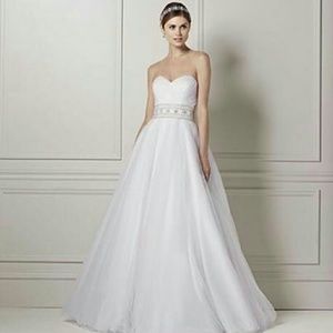 Oleg Cassini Wedding Gown