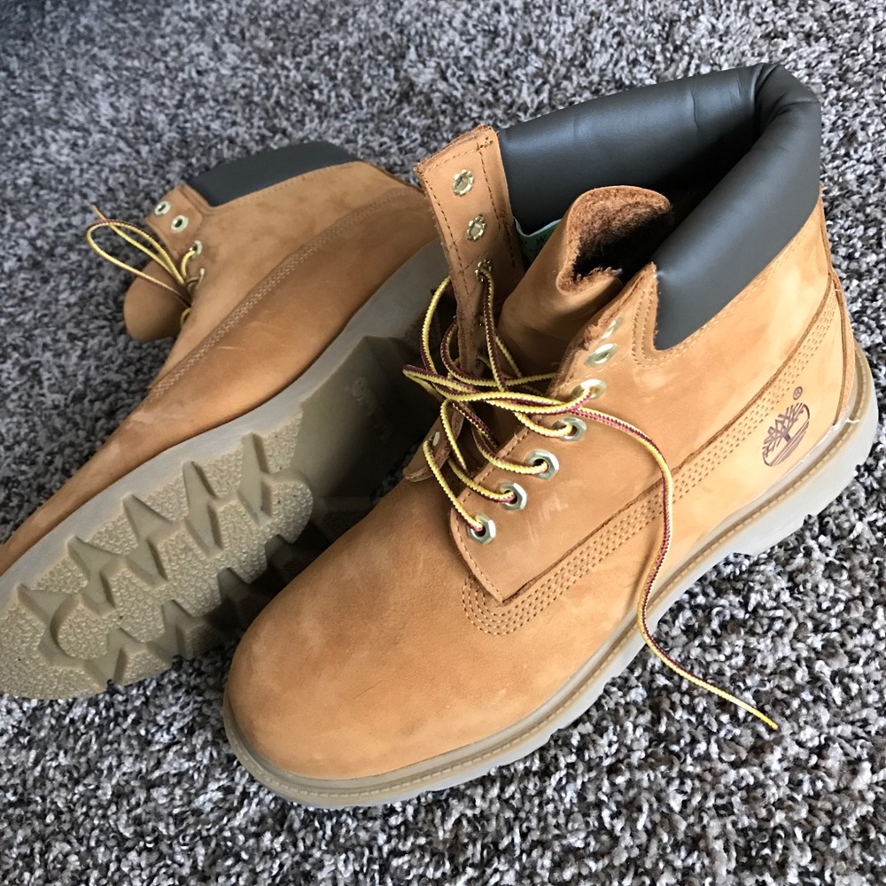 ❌SOLD❌ Brand New Men's Yellow Timberland Boots