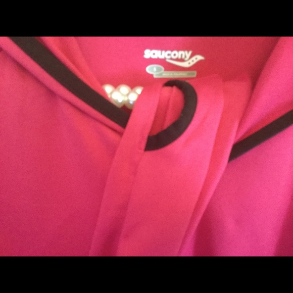 👚★❦꒒ik୧⌵♡⌵N୧w❦★ AUCTION PRICE👩🏻‍⚖️ Quality Workout Hoodie - Picture 3 of 5