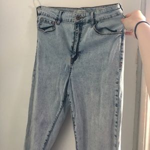 BullHead High Waisted Jeans