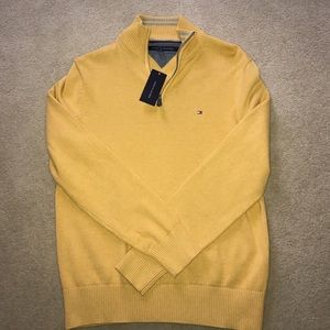 NEW Tommy Hilfiger Men's Yellow Sweater