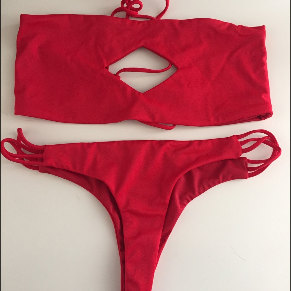 Lumahi bikini red set!
