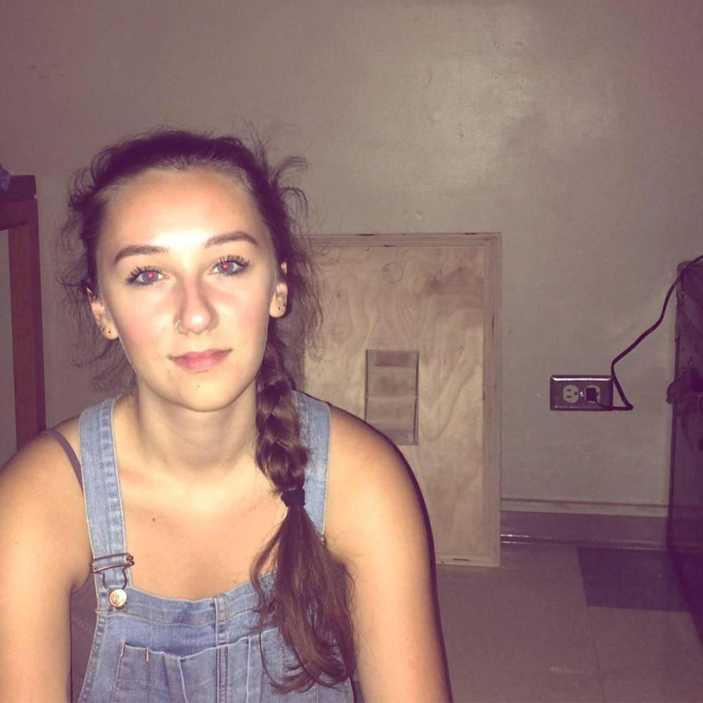 Meet your Posher, Ellie