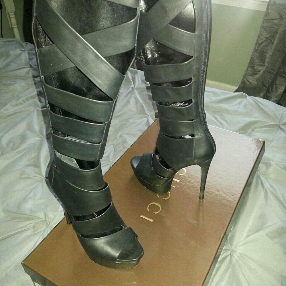Gucci Boots - Picture 2 of 3