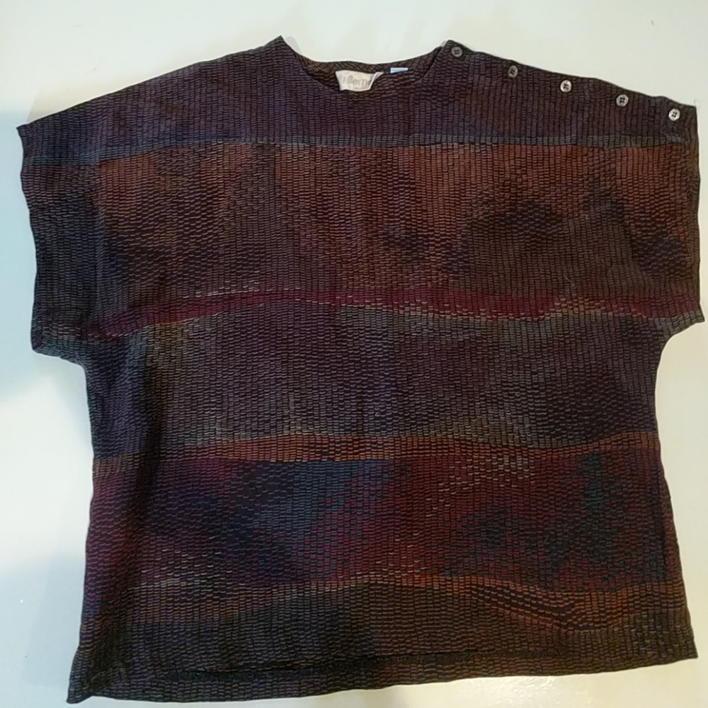 Blouse - Picture 2 of 2