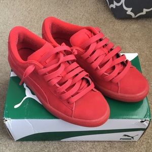 Puma Suede Sneakers