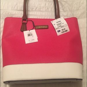 Calvin Klein Purse NEW