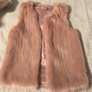 Forever 21 Faux Fur vest