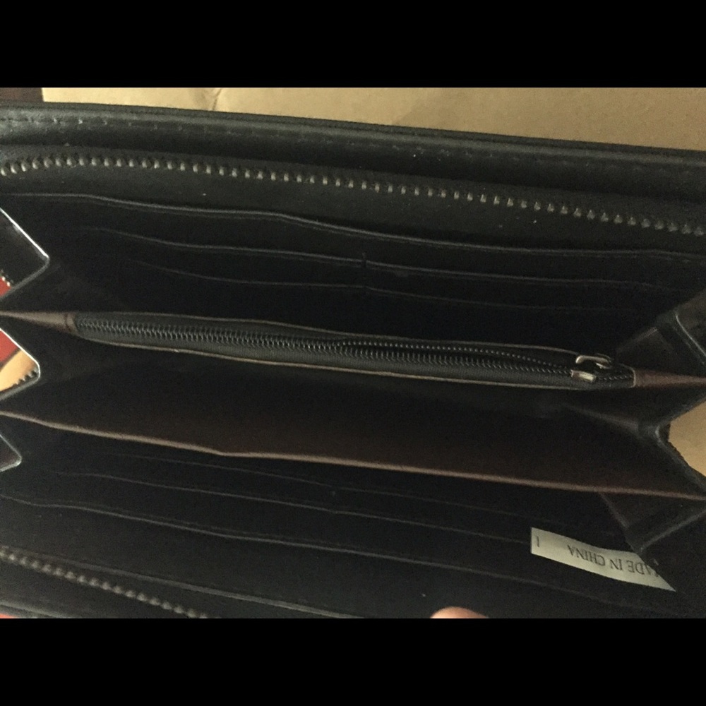 Studded Skull Wallet - Picture 2 of 2