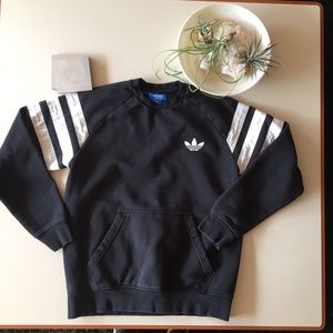 Adidas pull over
