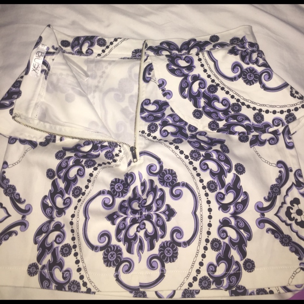 ASOS Mini printed skirt - Picture 3 of 3