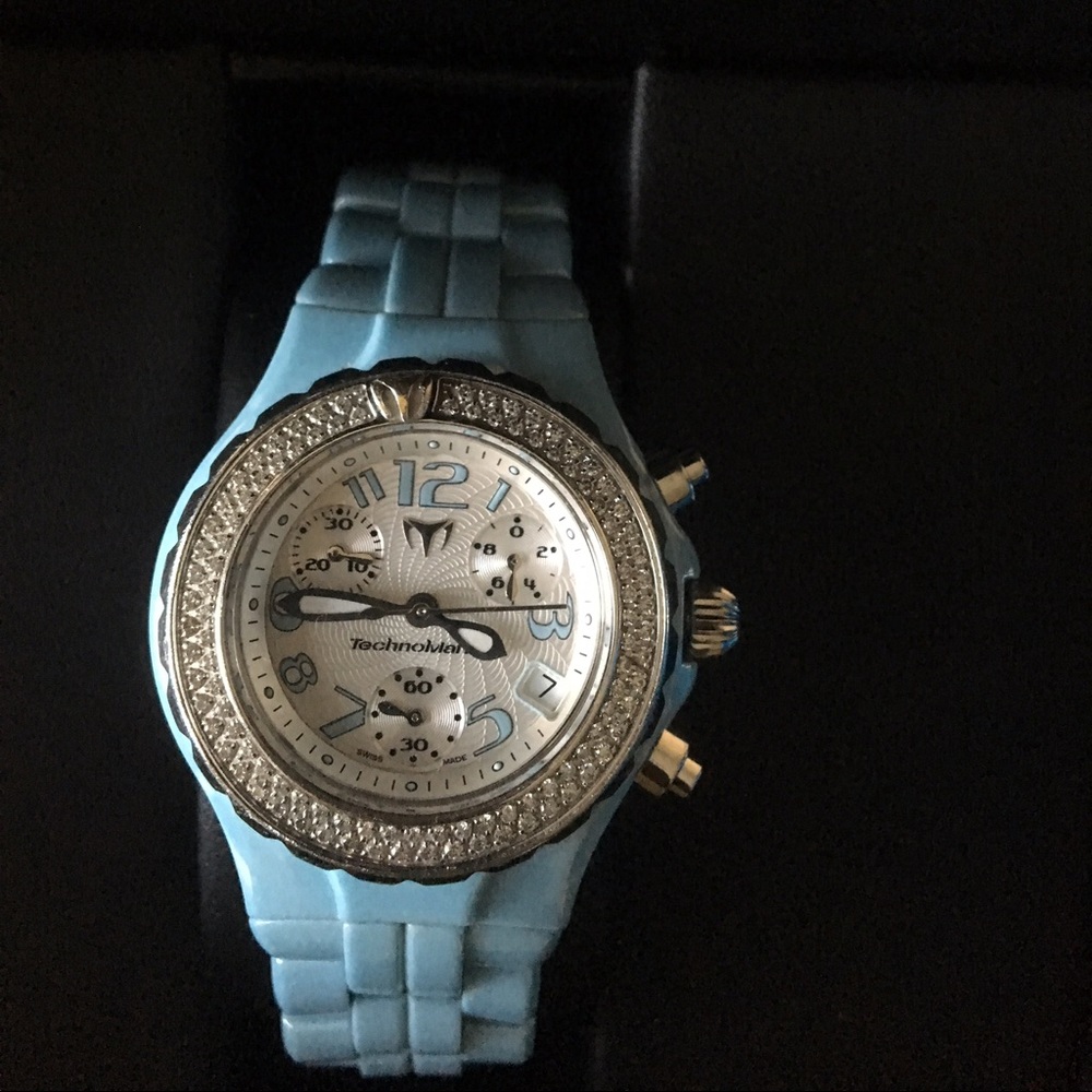 Technomarine diamond watch