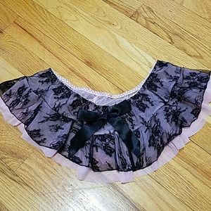 SALE Little lace skirt?
