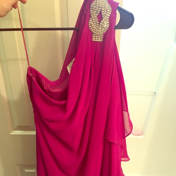 Dress - Picture 3 of 3