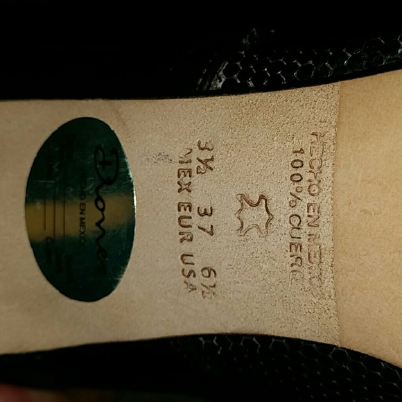 booties - Picture 8 of 8