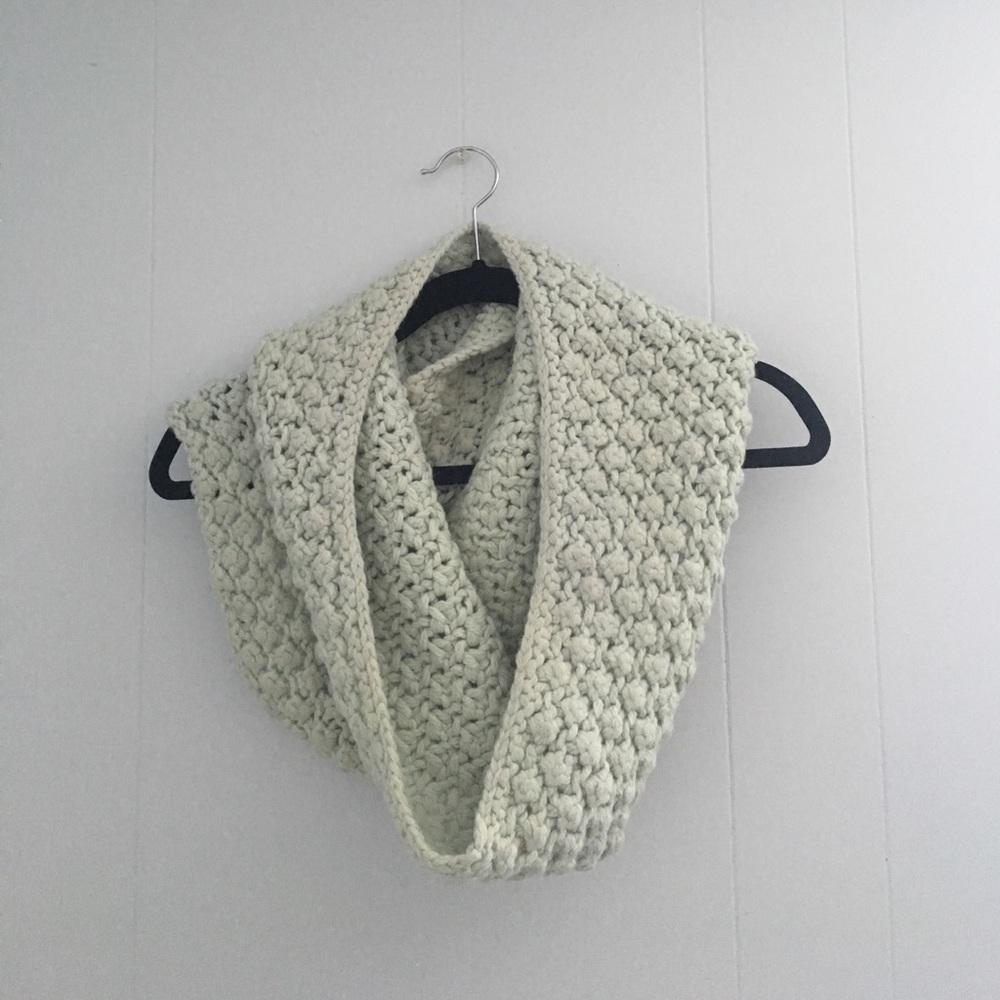Talbots Wool Blend Mint Infinity Knit Scarf