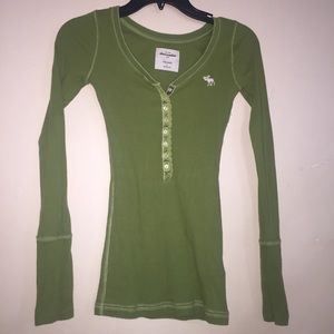 Abercrombie kids girls green long sleeve shirt