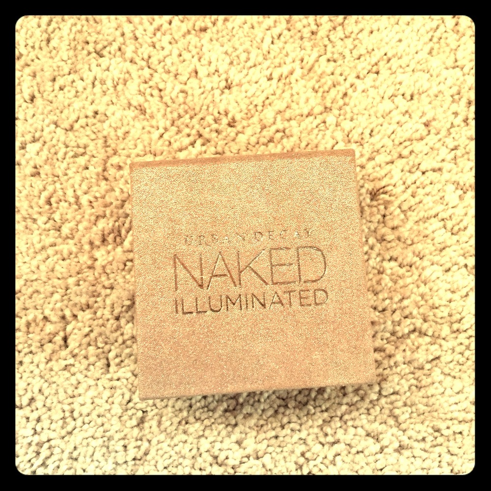 Urban decay naked illuminated highlighter/glitter