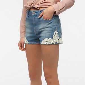 NWT UO High rise lace shorts