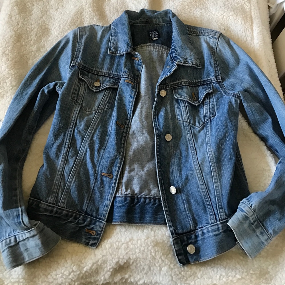 🚫SOLD🚫 jean jacket💕