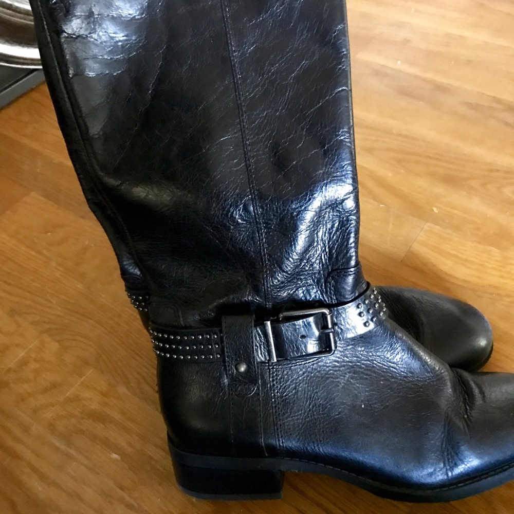 Black leather boots