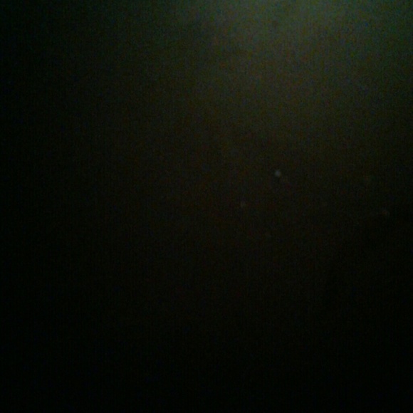 Meet your Posher, Amina - Picture 1 of 1