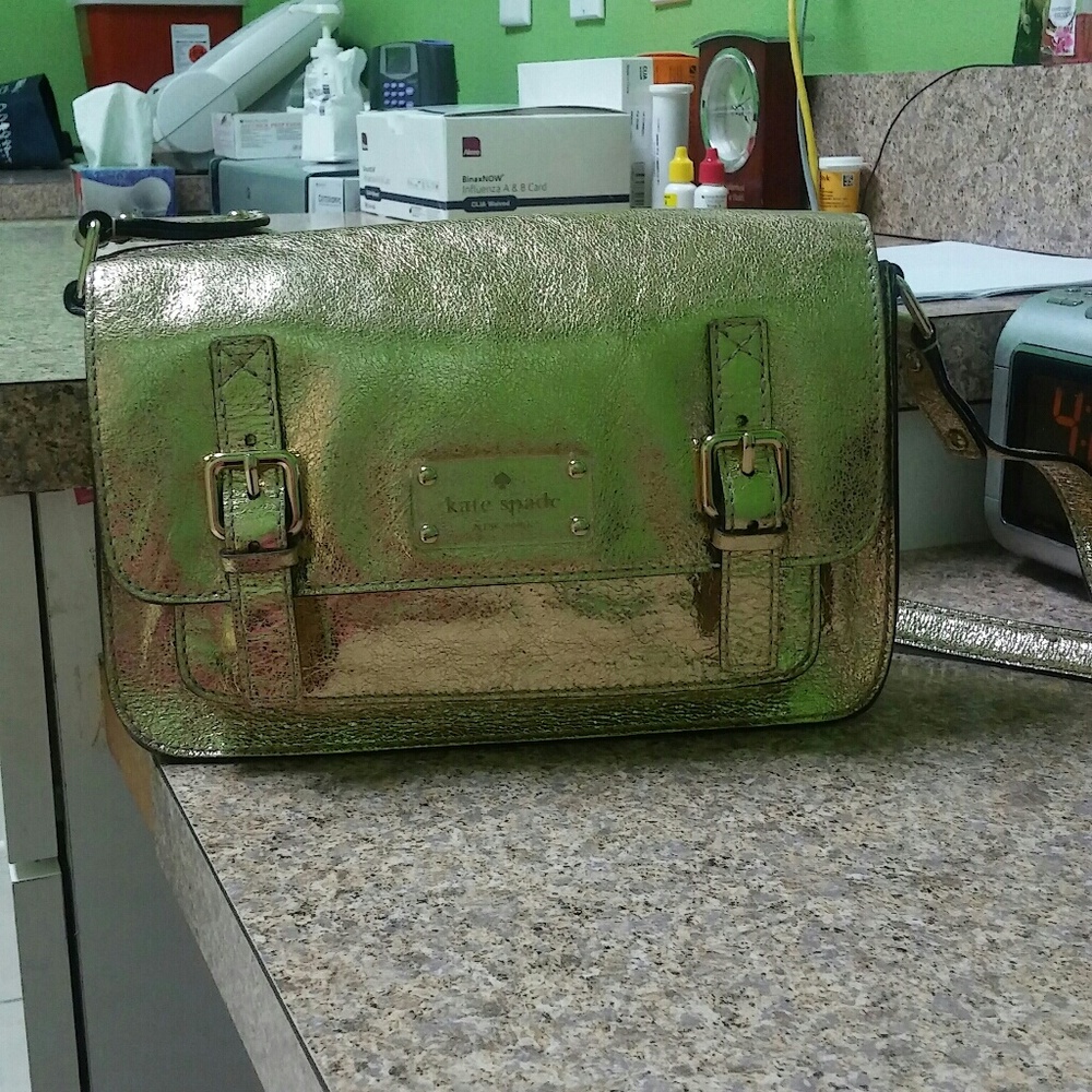 SOLD Kate spade crossbody