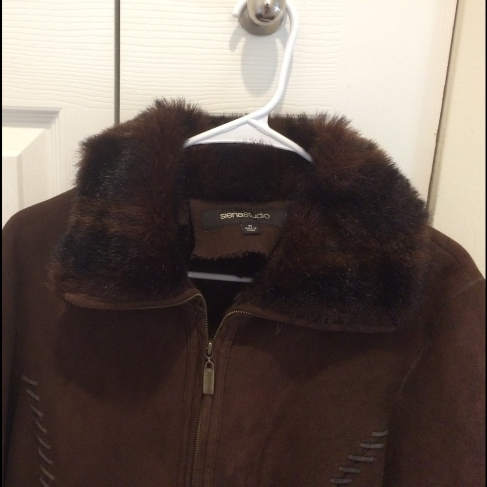 Winter jacket - Picture 2 of 2