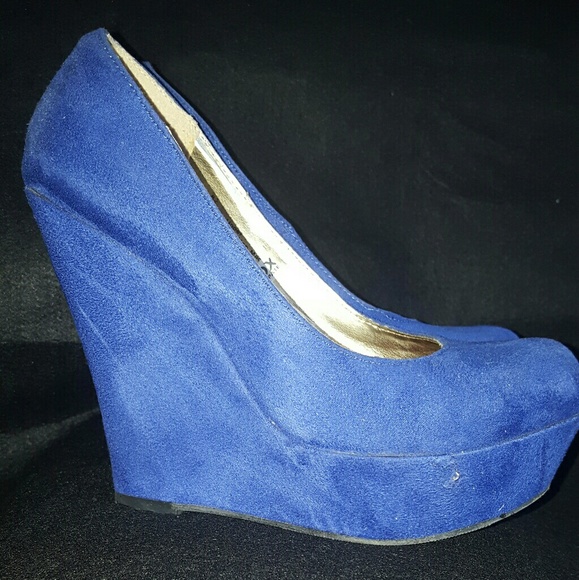 Purple Mossimo Wedges - Picture 2 of 4