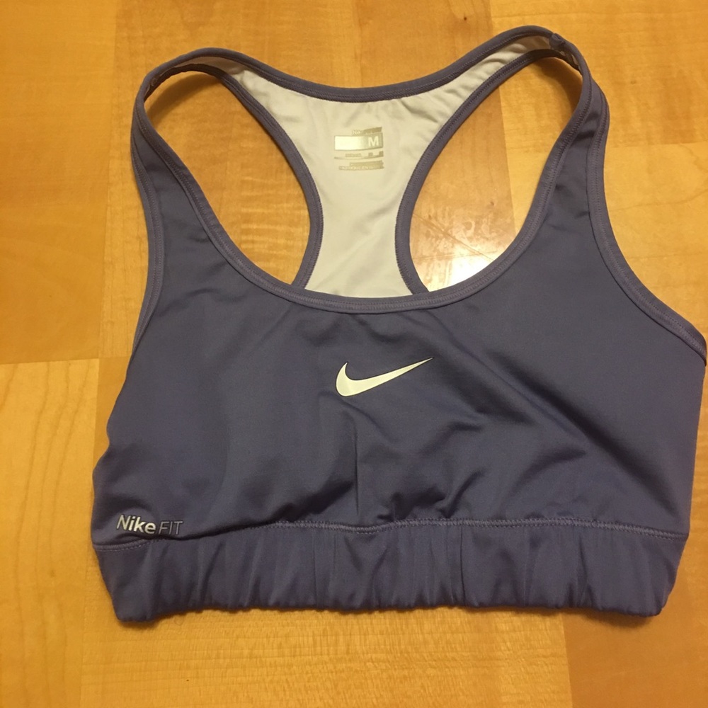 Nike pro sports bra